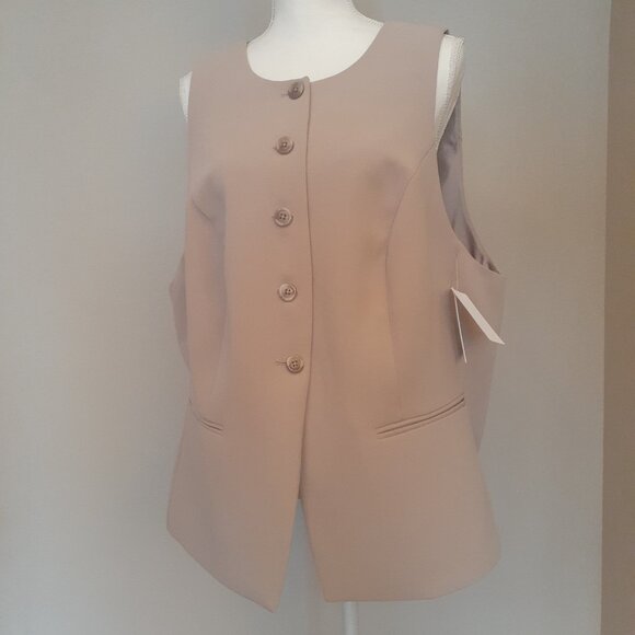 Good American Sculpted Vest NWT - Picture 3 of 15